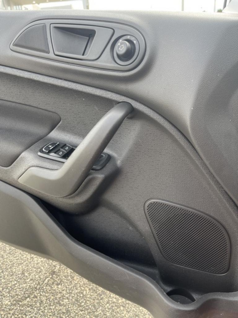 2019 Ford Fiesta - $13,500