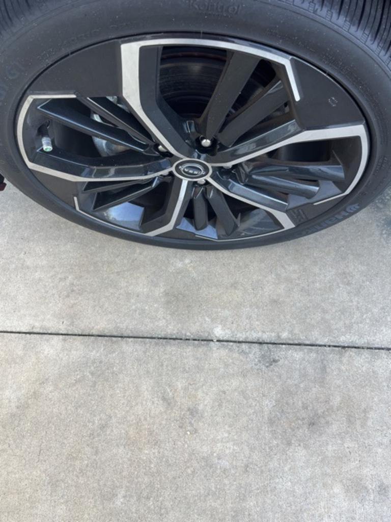 2023 Nissan Altima - $30,000