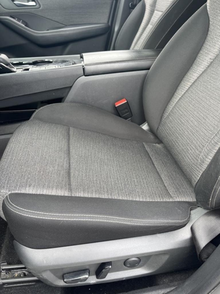 2021 Nissan Rogue - $24,500