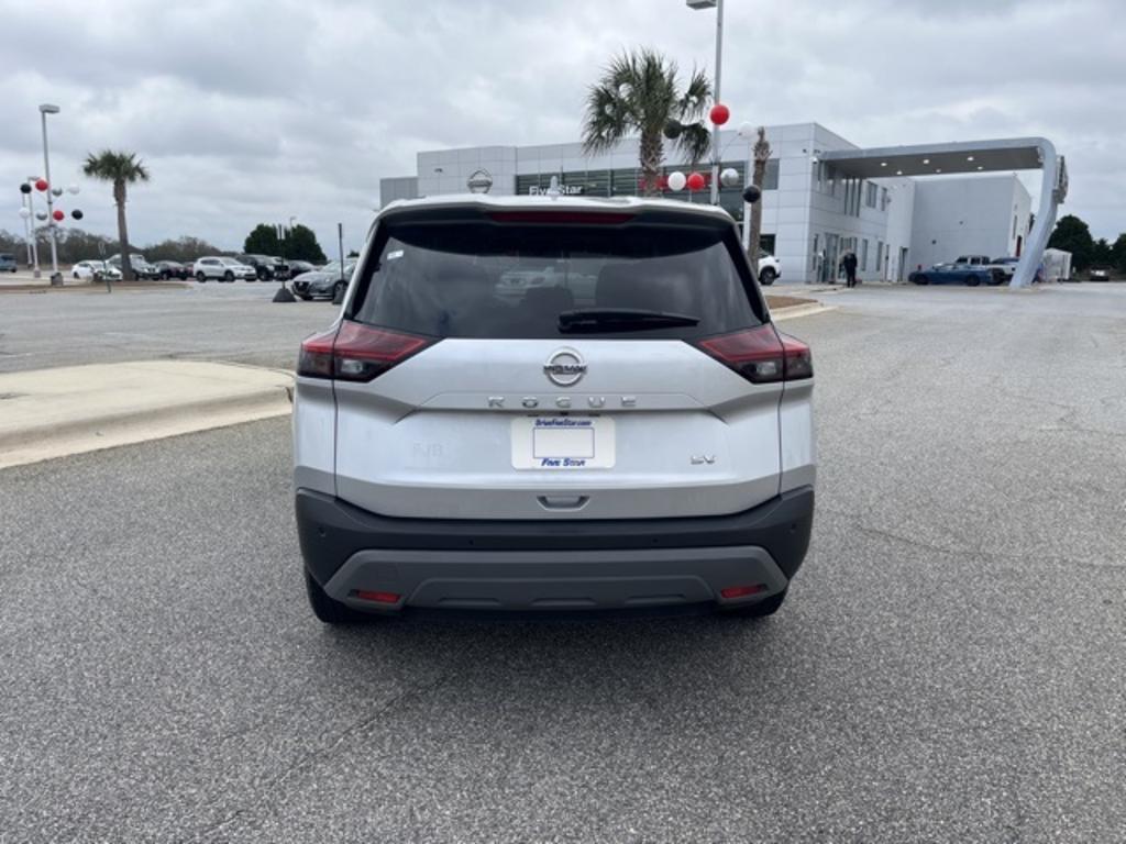 2021 Nissan Rogue - $24,500