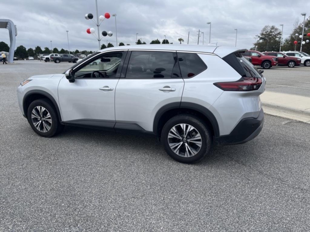 2021 Nissan Rogue - $24,500