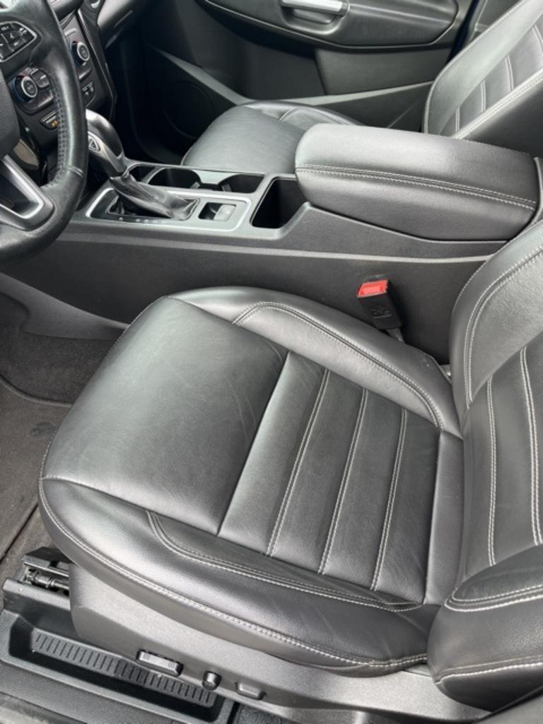 2019 Ford Escape - $21,000