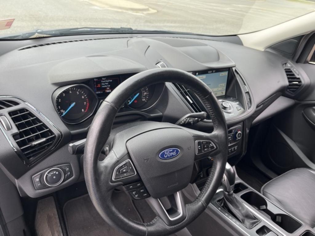 2019 Ford Escape - $21,000