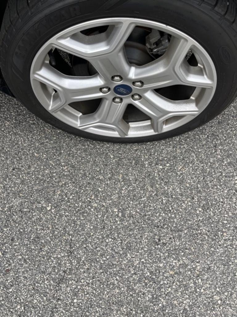 2019 Ford Escape - $21,000