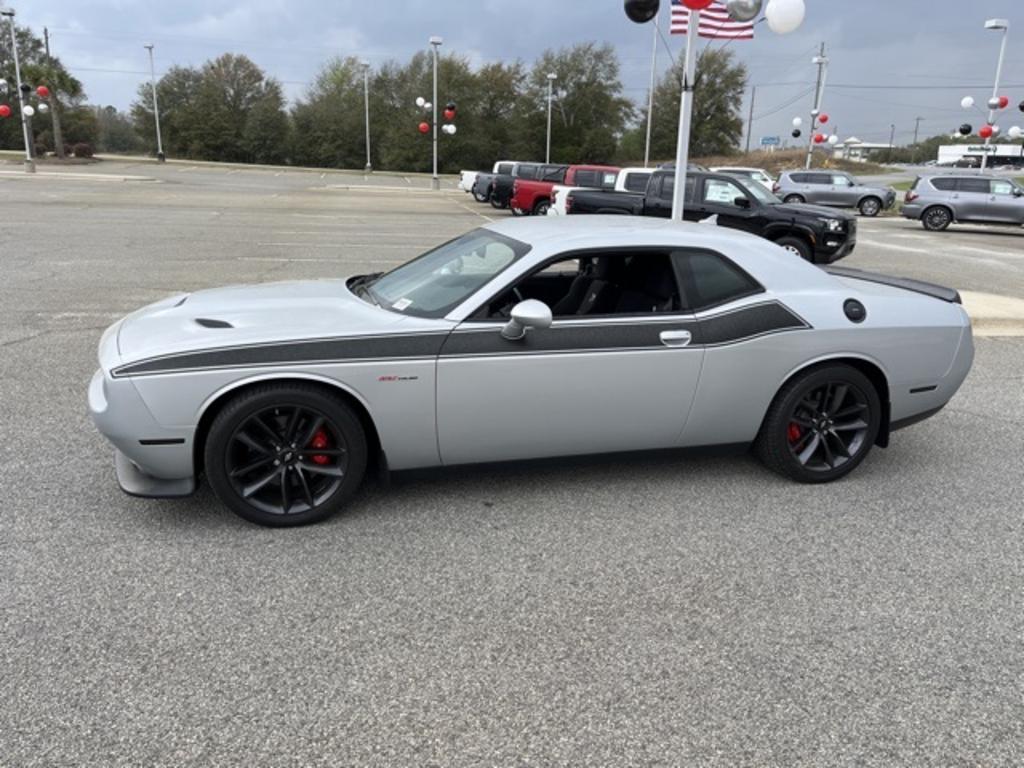 2019 Dodge Challenger - $45,000