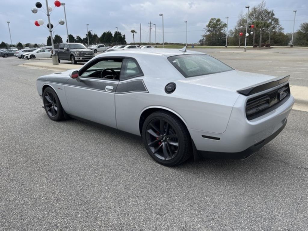 2019 Dodge Challenger - $45,000