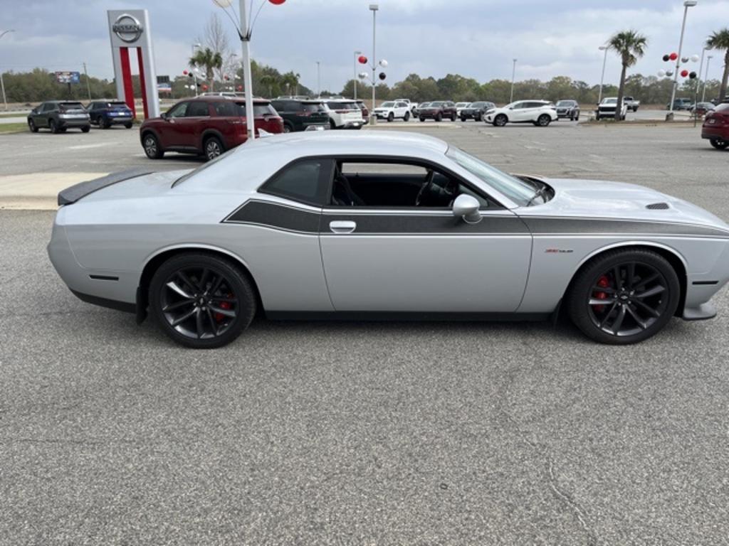 2019 Dodge Challenger - $45,000