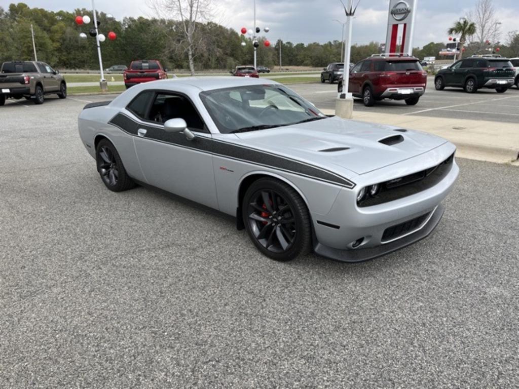 2019 Dodge Challenger - $45,000