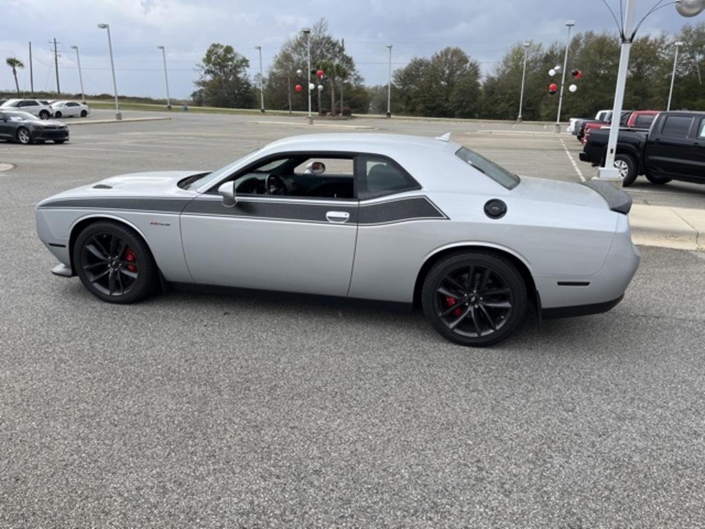 2019 Dodge Challenger - $45,000