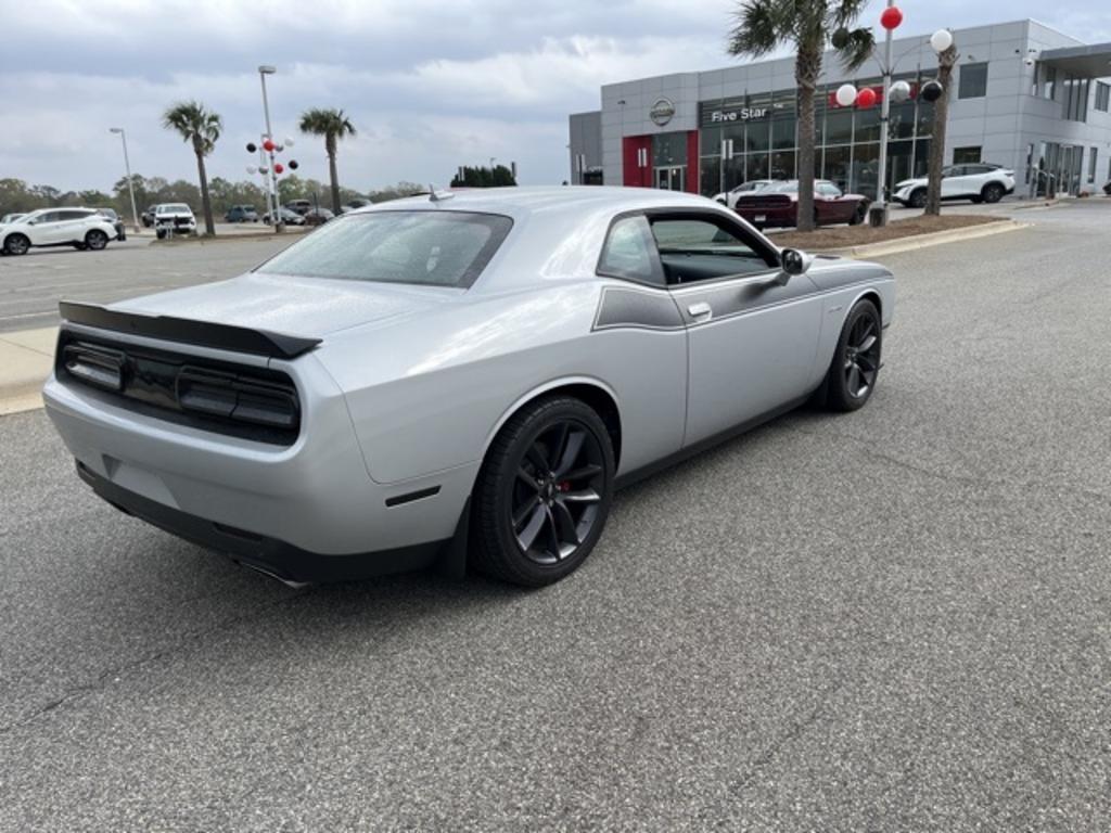 2019 Dodge Challenger - $45,000