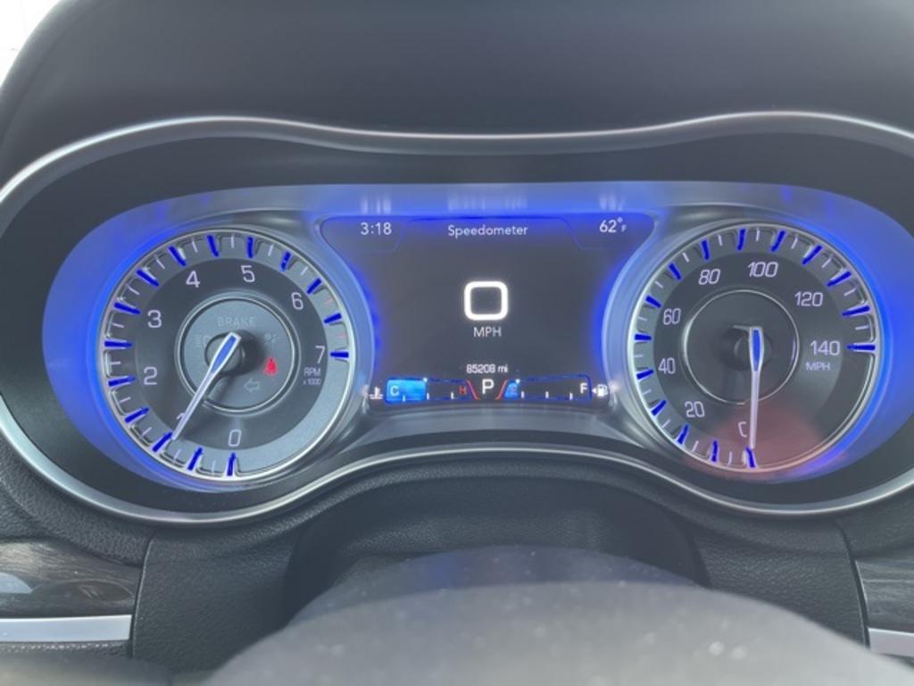 2018 Chrysler 300 - $19,500