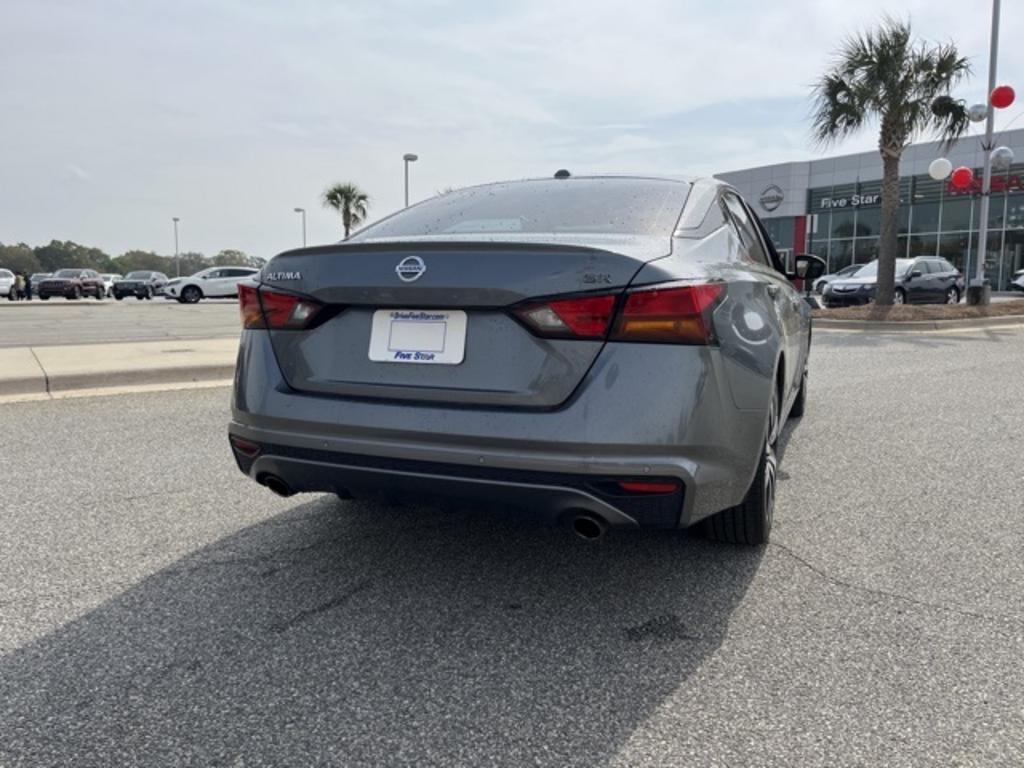 2020 Nissan Altima - $22,000