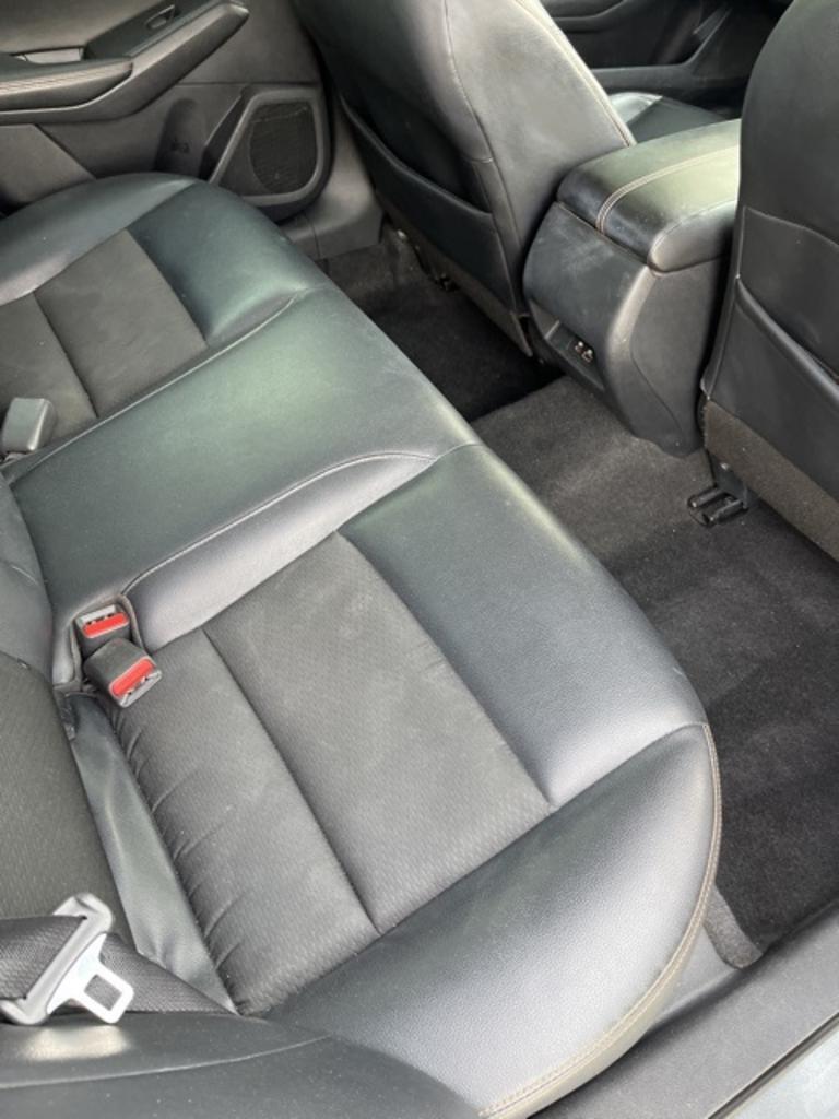 2020 Nissan Altima - $22,000