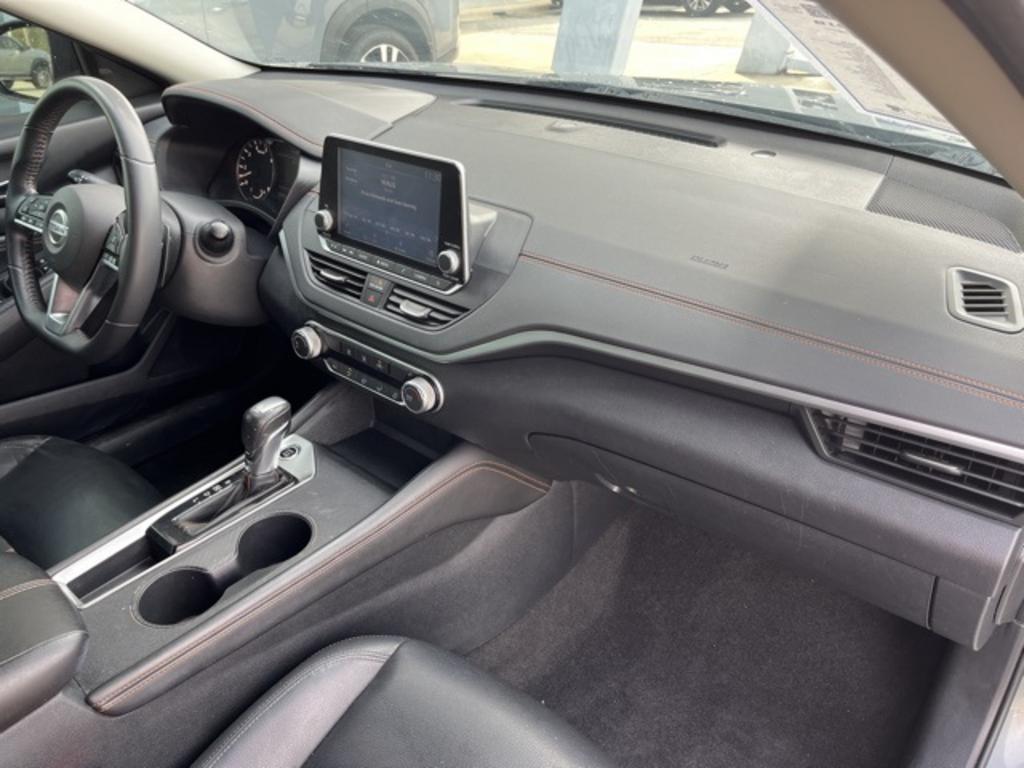 2020 Nissan Altima - $22,000