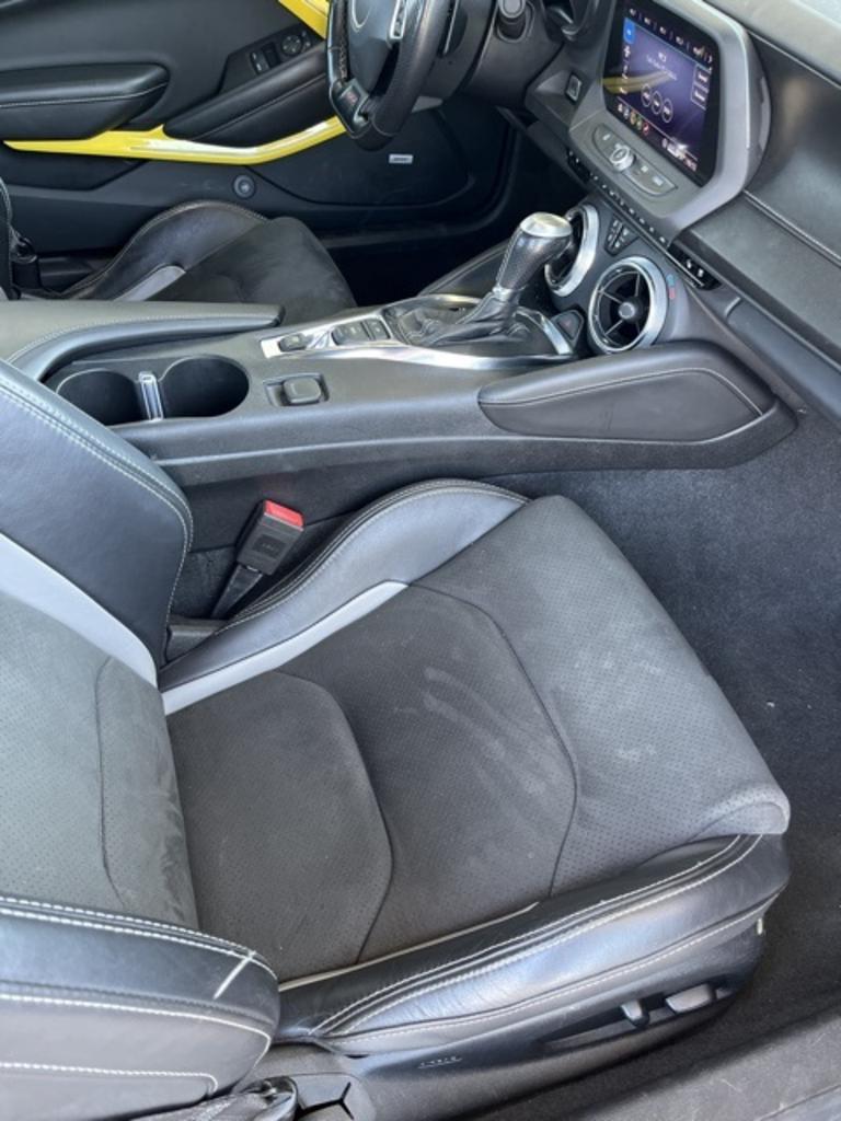 2020 Chevrolet Camaro - $41,500