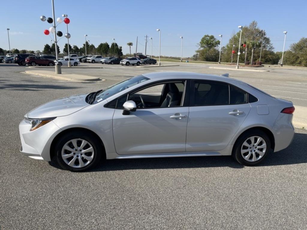 2022 Toyota Corolla - $24,000