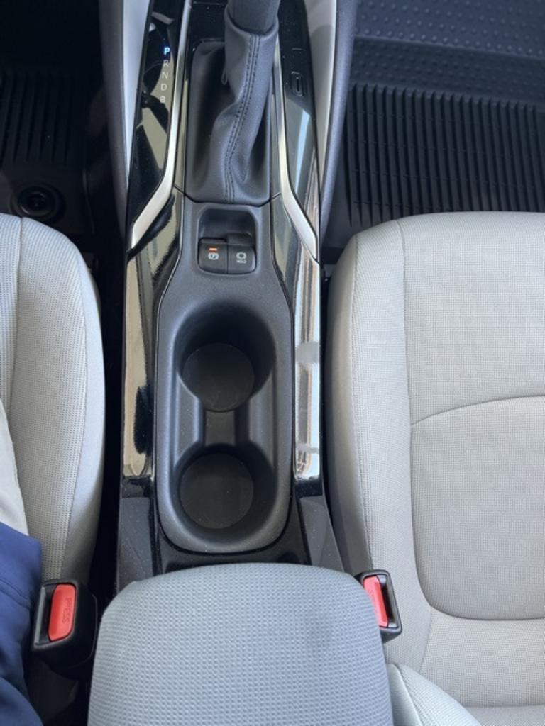 2022 Toyota Corolla - $24,000