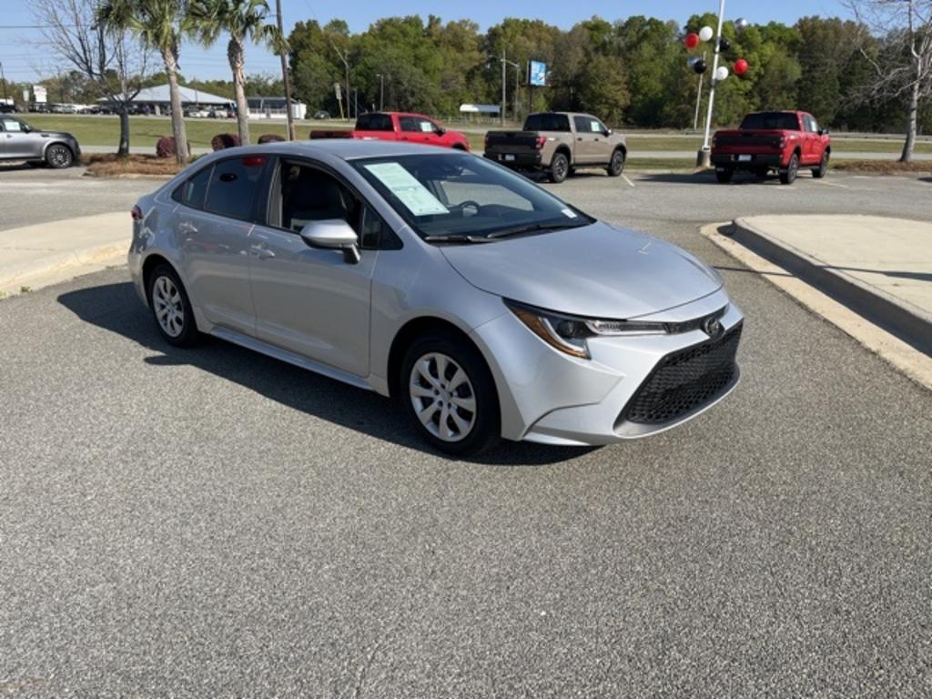 2022 Toyota Corolla - $24,000