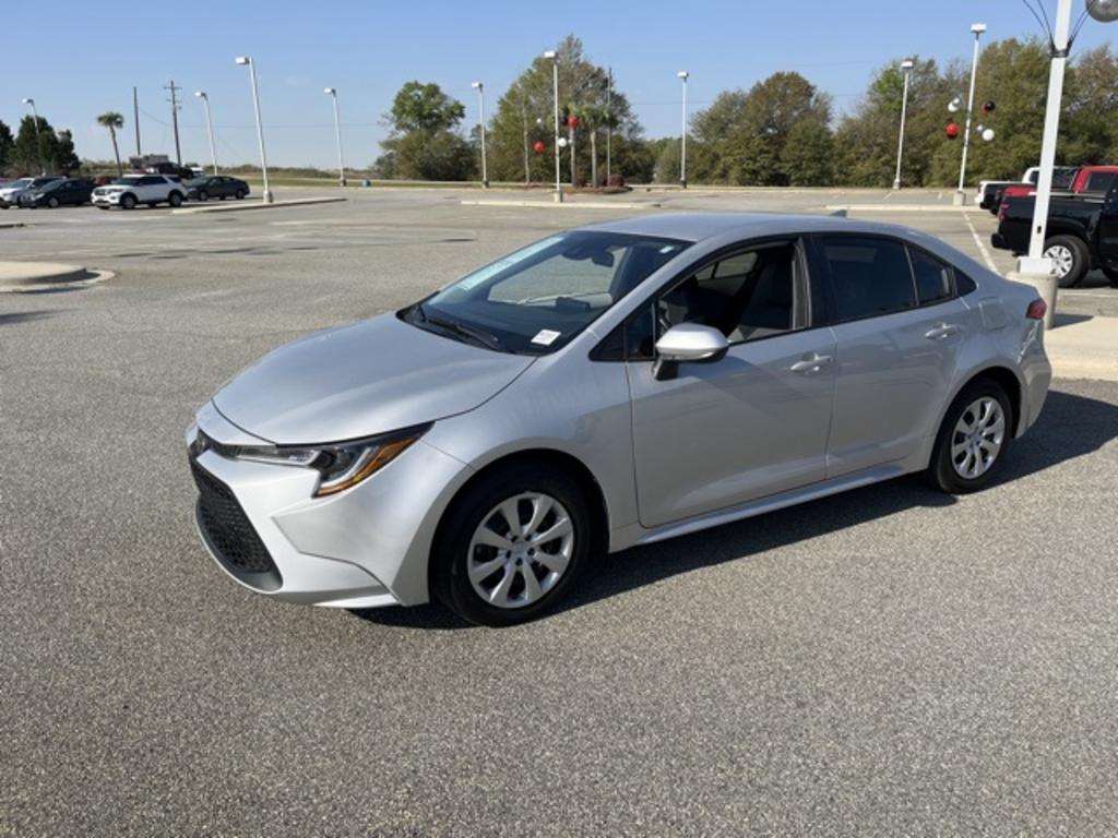 2022 Toyota Corolla - $24,000