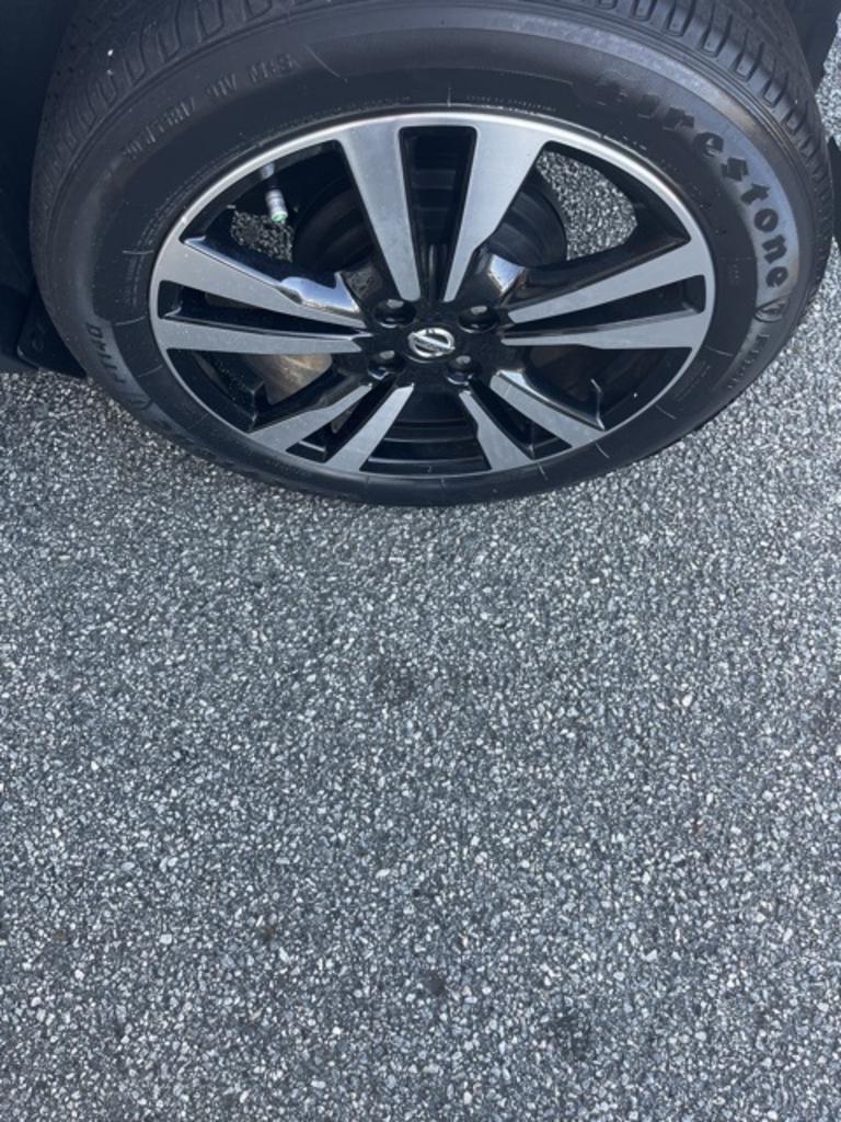 2019 Nissan Kicks - $19,000