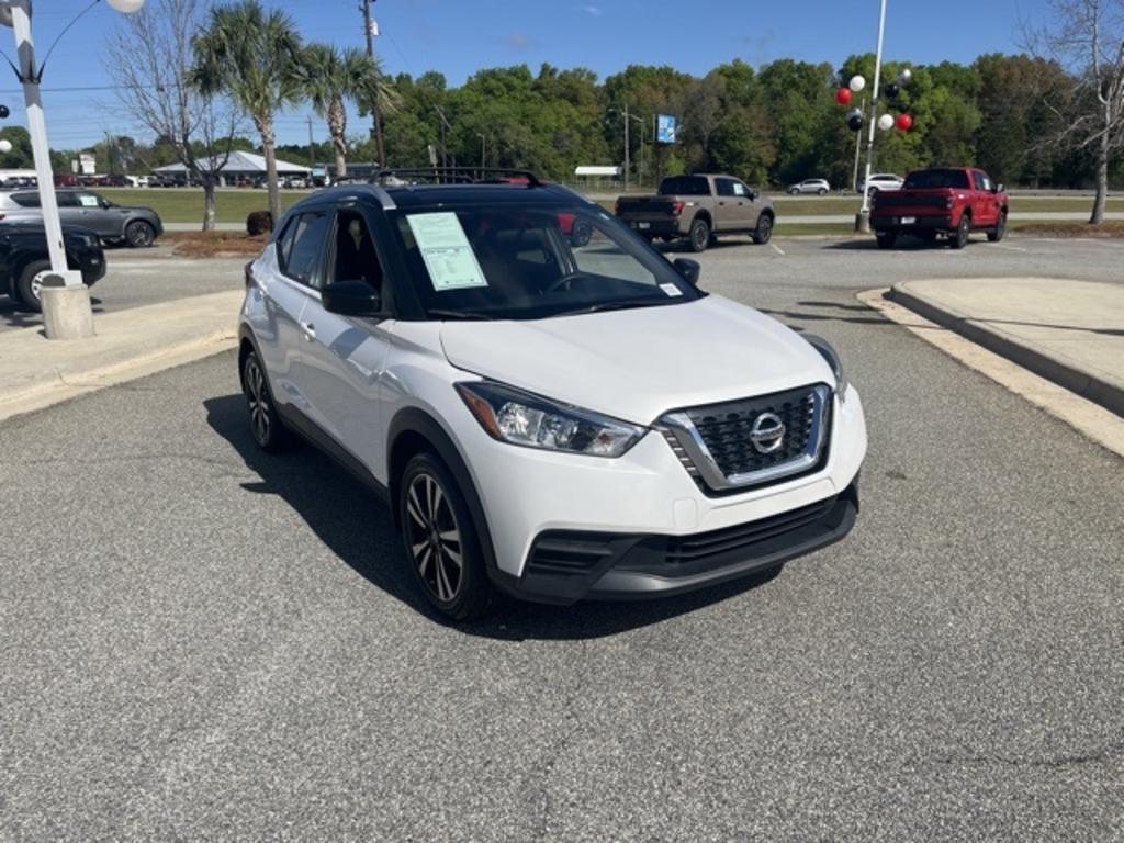 2019 Nissan Kicks - $19,000