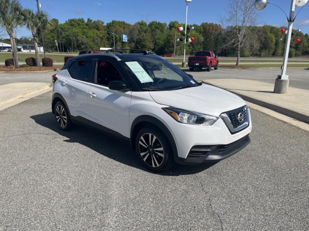 2019 Nissan Kicks - $19,000