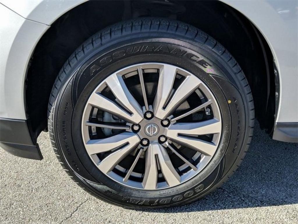 2019 Nissan Pathfinder - $23,000