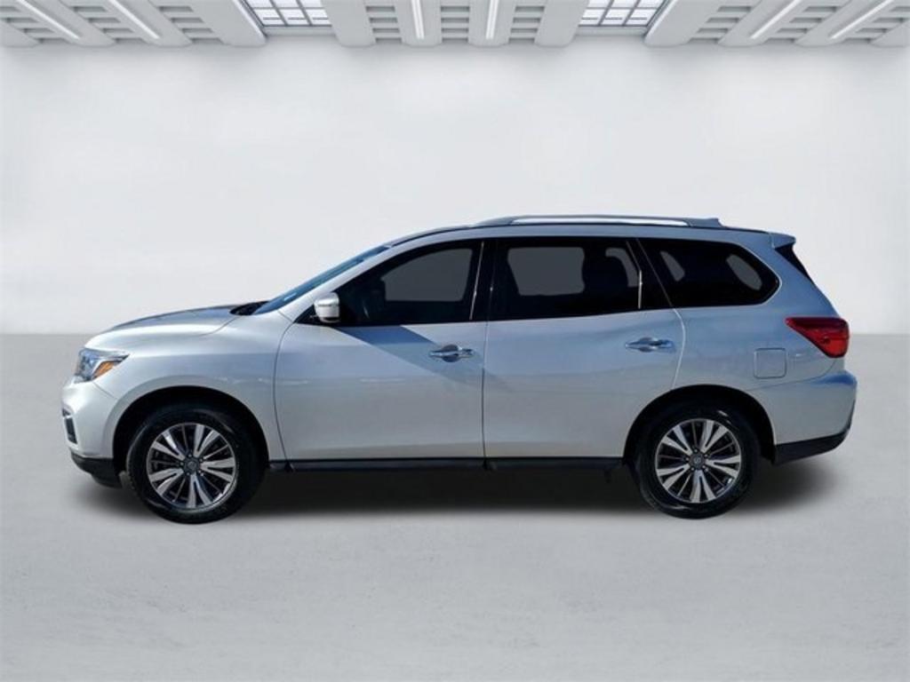 2019 Nissan Pathfinder - $23,000