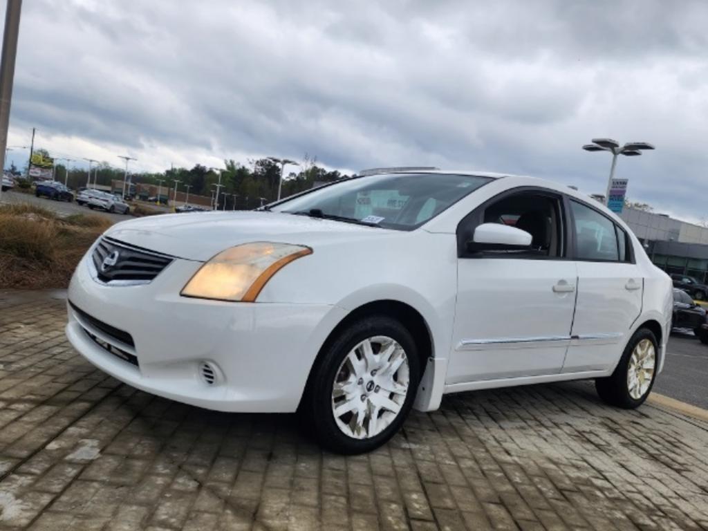2010 Nissan Sentra - $7,500
