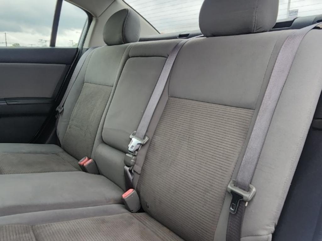 2010 Nissan Sentra - $7,500