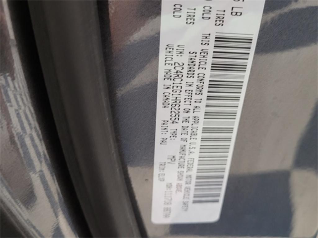 2017 Chrysler Pacifica - $21,000