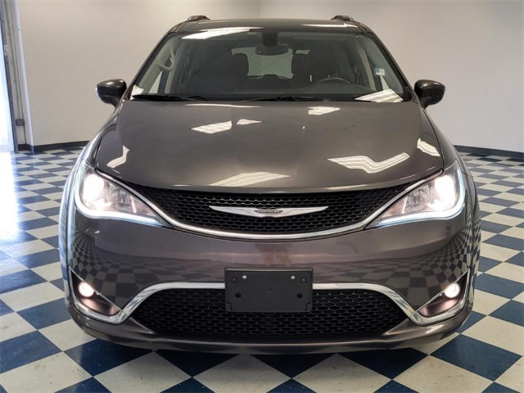 2017 Chrysler Pacifica - $21,000