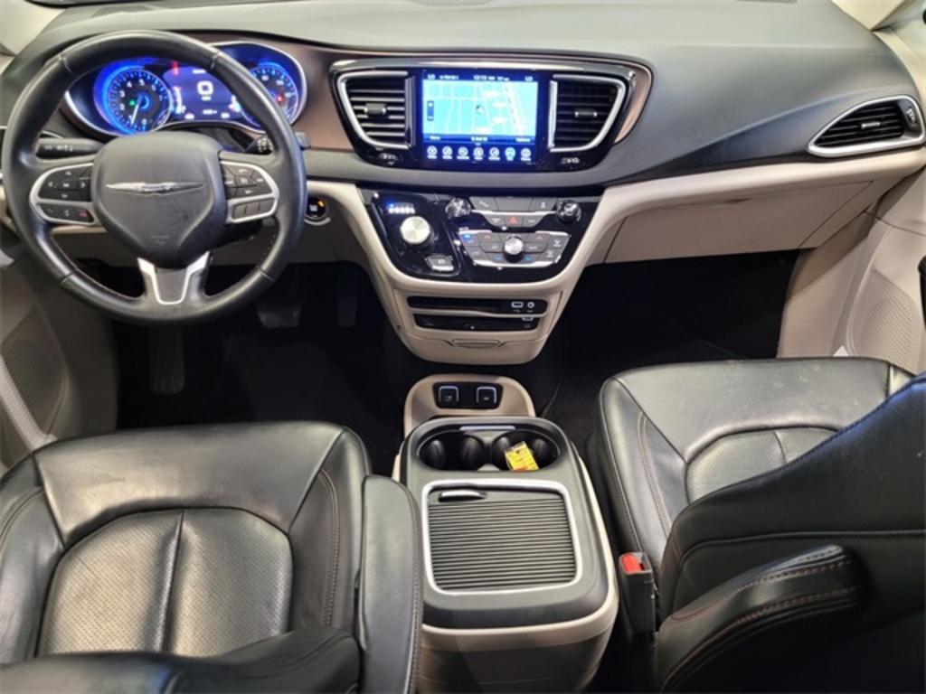 2017 Chrysler Pacifica - $21,000