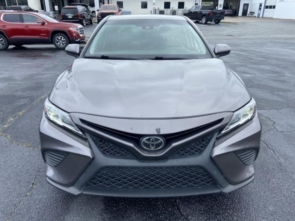 2018 Toyota Camry - $18,000