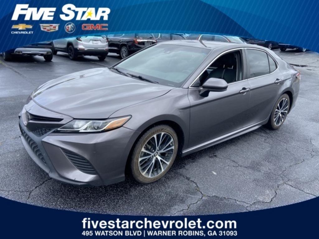 2018 Toyota Camry - $18,000