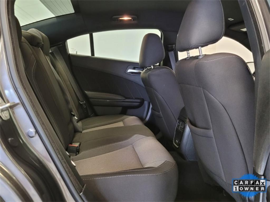 2020 Dodge Charger - $21,500