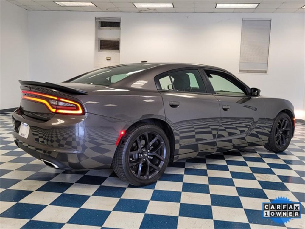 2020 Dodge Charger - $21,500