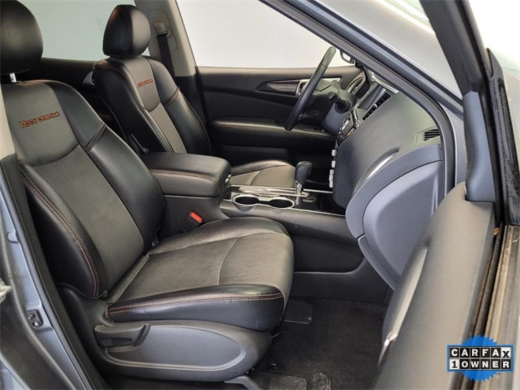 2020 Nissan Pathfinder - $24,500