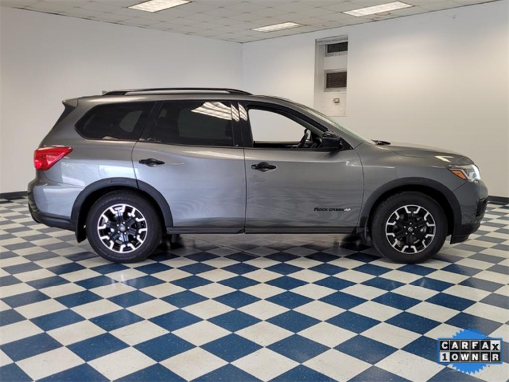 2020 Nissan Pathfinder - $24,500