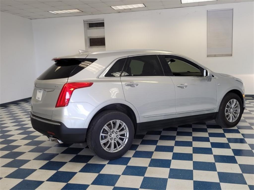 2017 Cadillac XT5 - $22,500