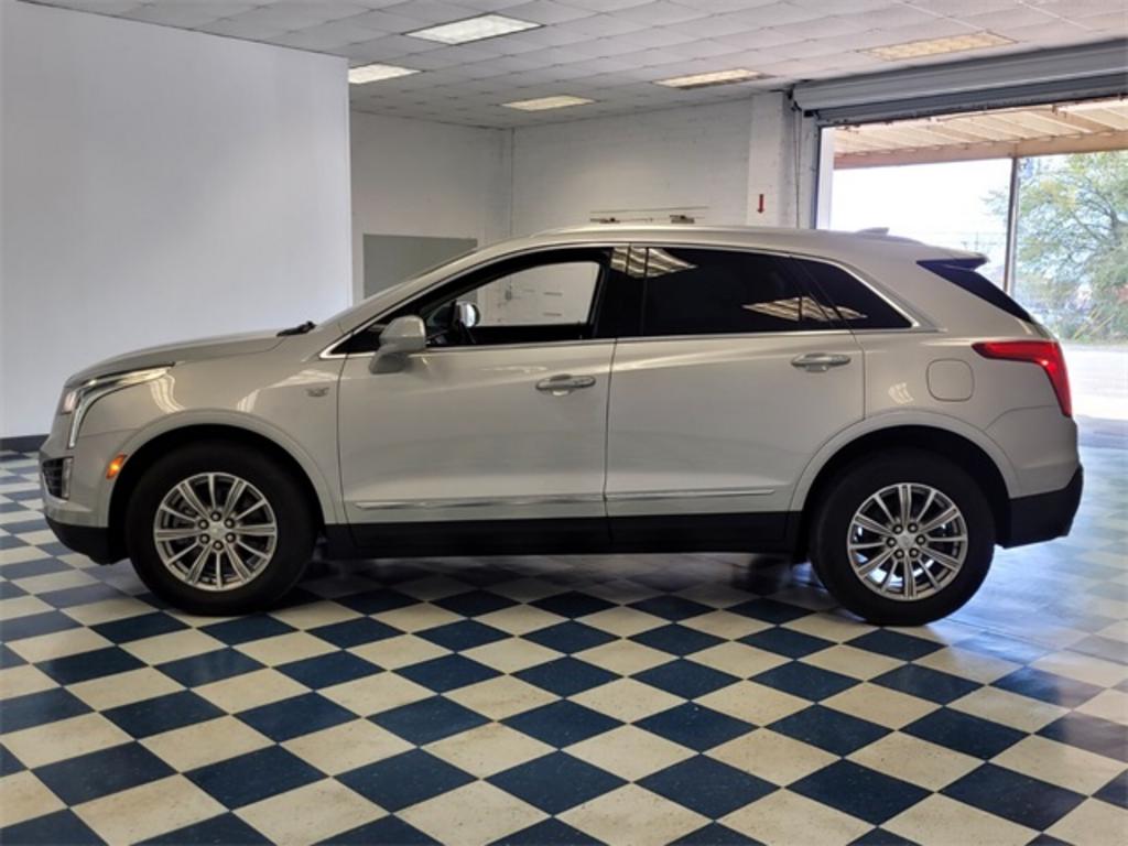 2017 Cadillac XT5 - $22,500