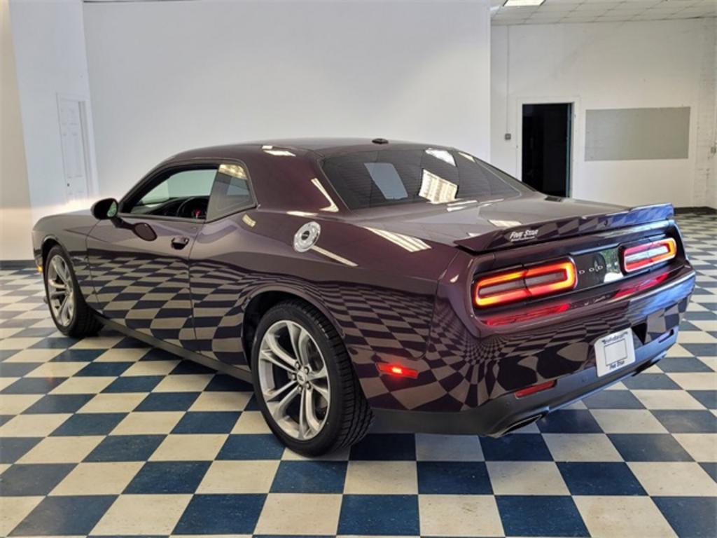 2021 Dodge Challenger - $32,000