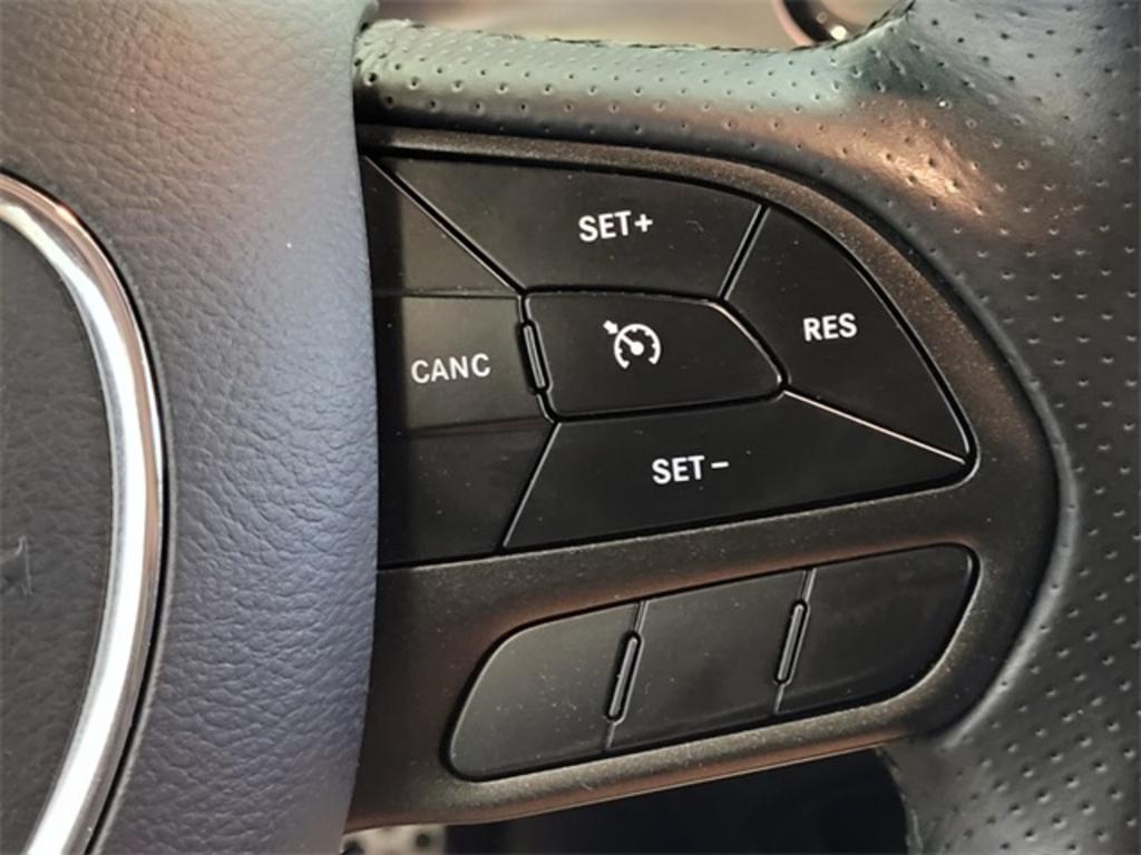 2021 Dodge Challenger - $32,000