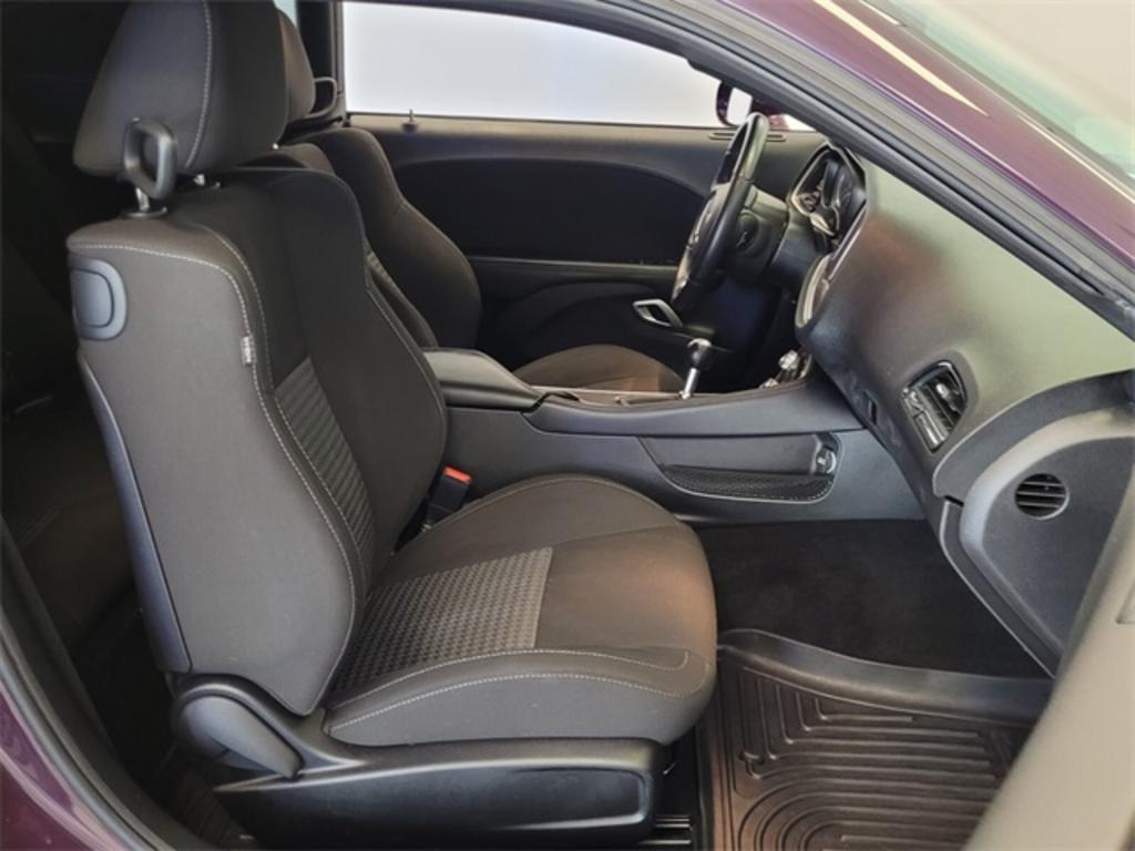 2021 Dodge Challenger - $32,000