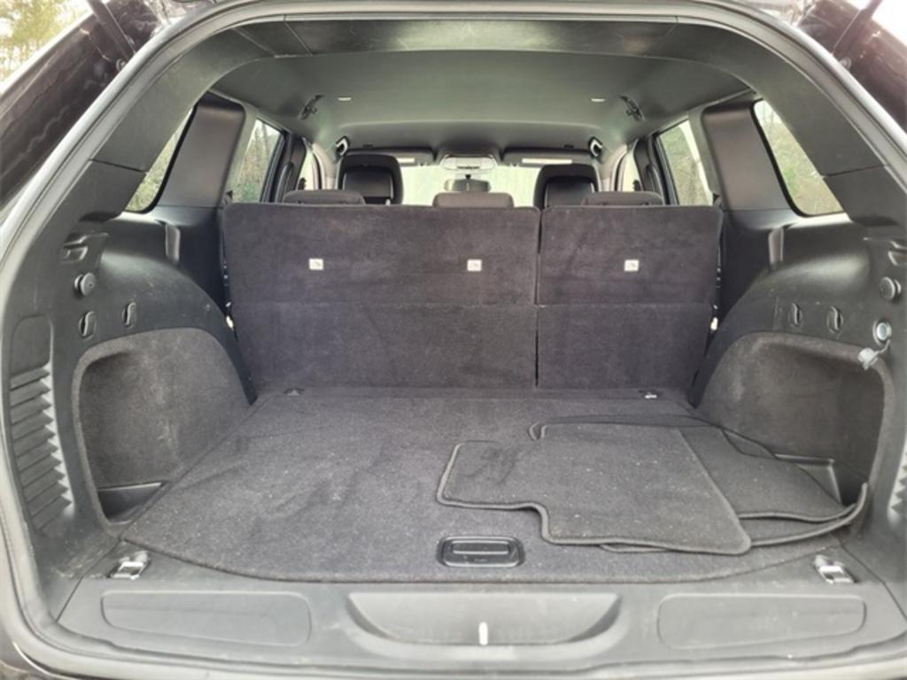 2019 Jeep Cherokee - $25,000