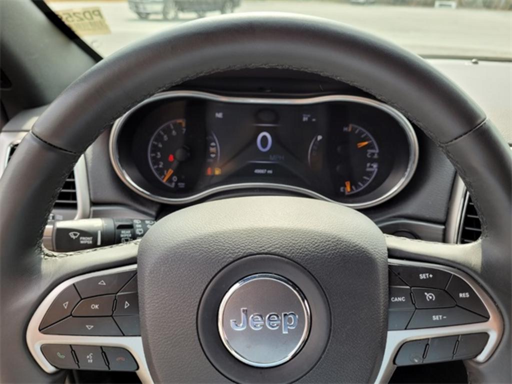 2019 Jeep Cherokee - $25,000