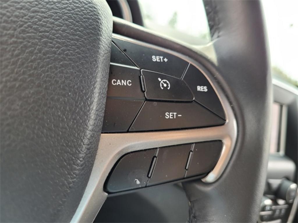 2019 Jeep Cherokee - $25,000