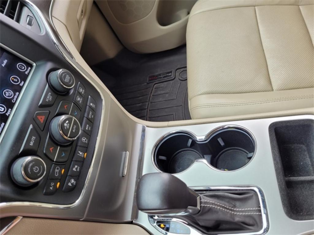 2018 Jeep Cherokee - $29,000