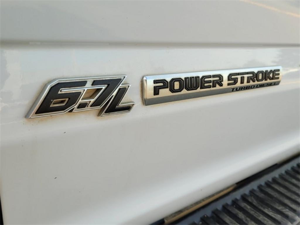 2018 Ford F-450 - $46,500