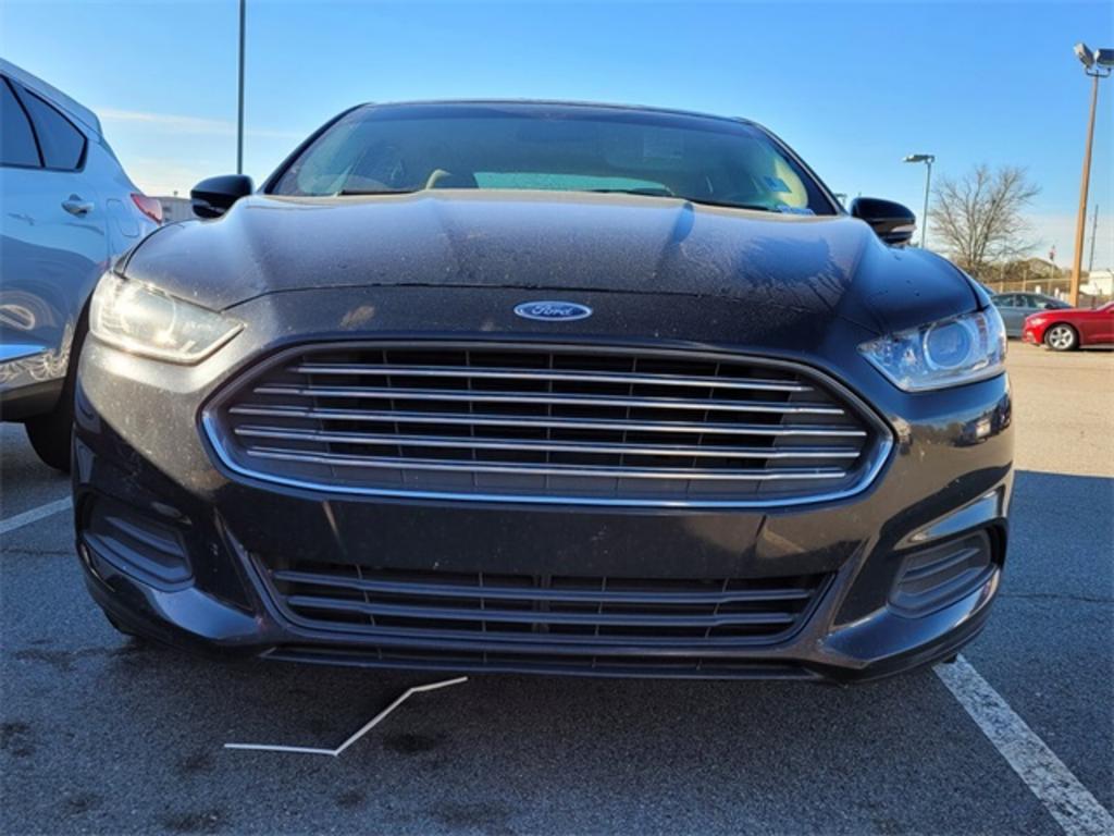 2016 Ford Fusion - $13,500